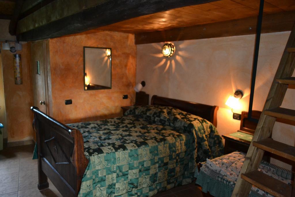 B&B Edera Castagnole Piemonte ห้อง รูปภาพ