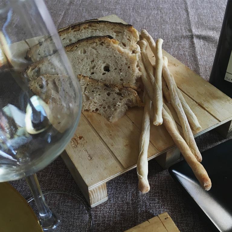 B&B Edera Castagnole Piemonte ภายนอก รูปภาพ